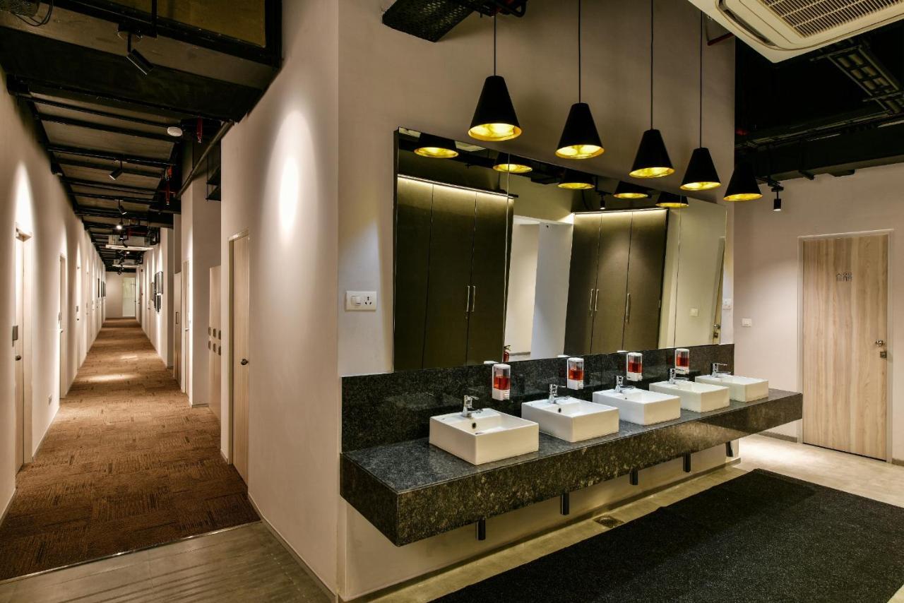 Urbanpod Hotel - Mumbai, Mumbai
